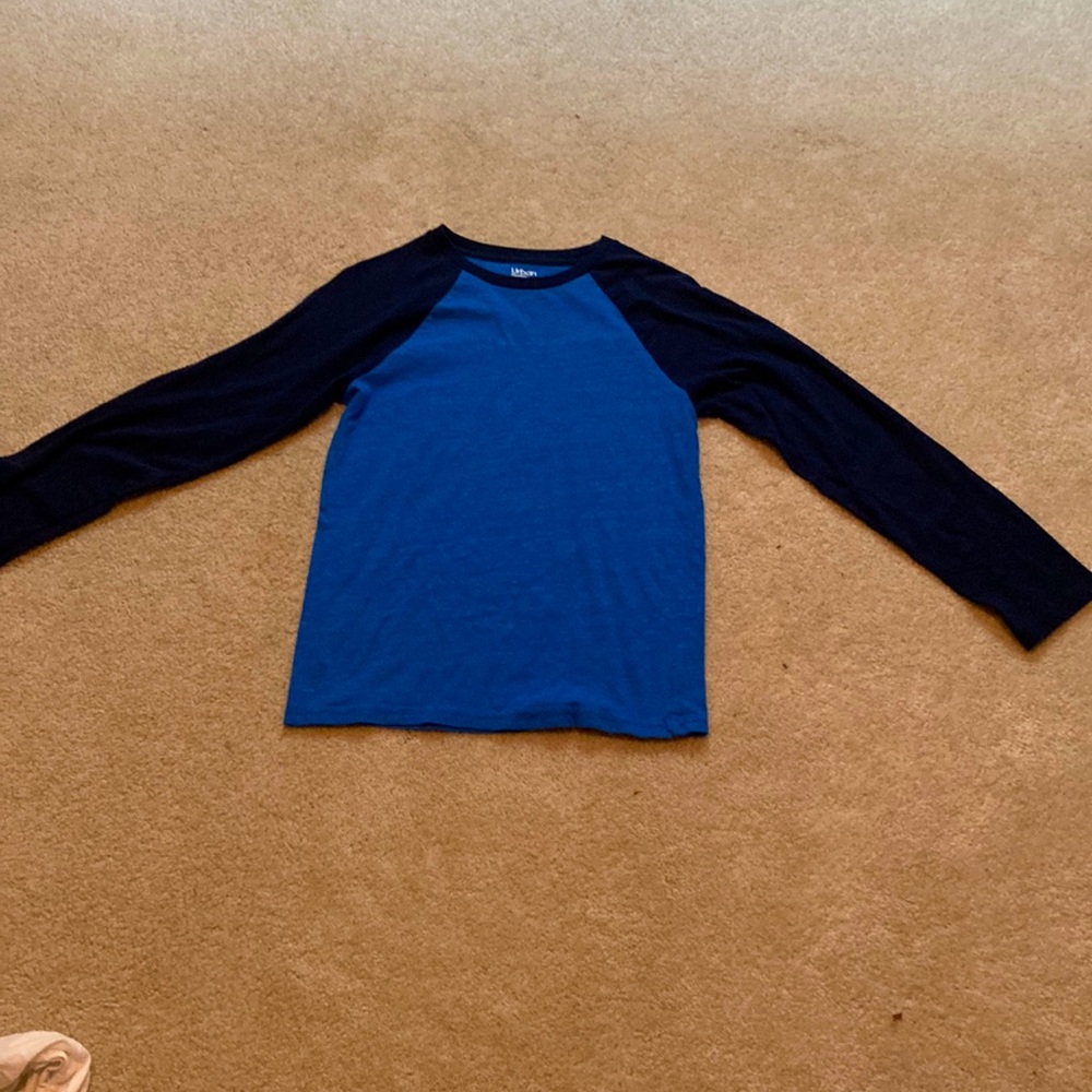 Urban Long sleeve blue (size Large) 9-11